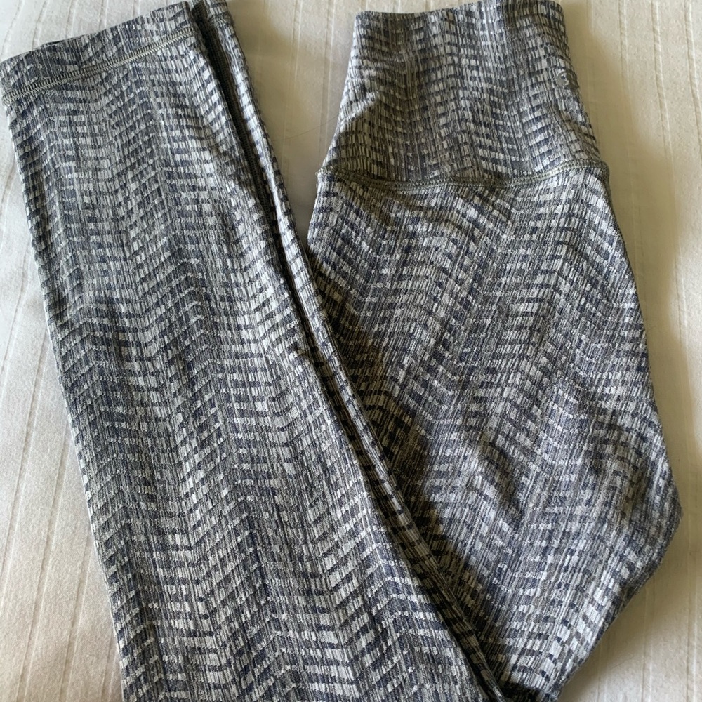 Lululemon jacquard high rise legging